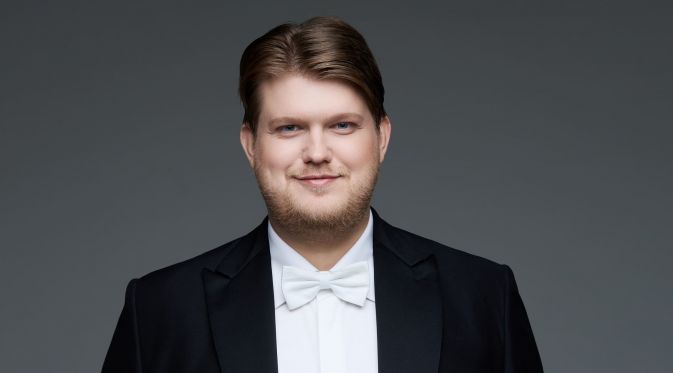 Олег Худяков